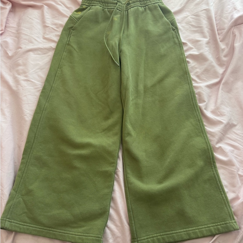 Lululemon Green women’s  Wide-Leg Pants